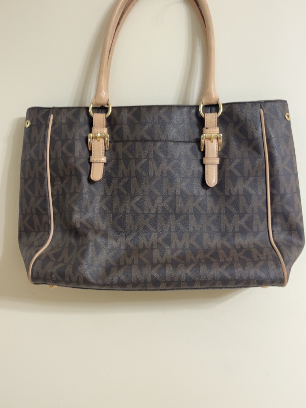 Michael Kors Monogram Jet Set - Picture 2 of 4